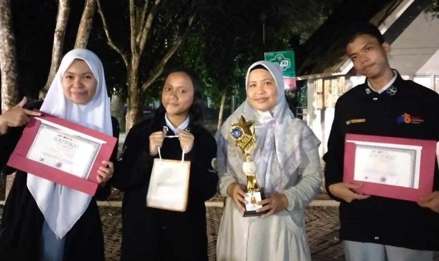 Buktikan Kekuatan Berpikir Kritis dalam Peraihan Juara 1 Debat Pelajar se-Bangka Law Fair FH UBB