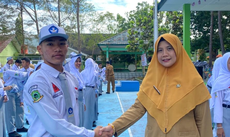 SEMANGAT BARU, PELANTIKAN OSIS DAN MPK BUKTIKAN REGENERASI KEPEMIMPINAN SEKOLAH