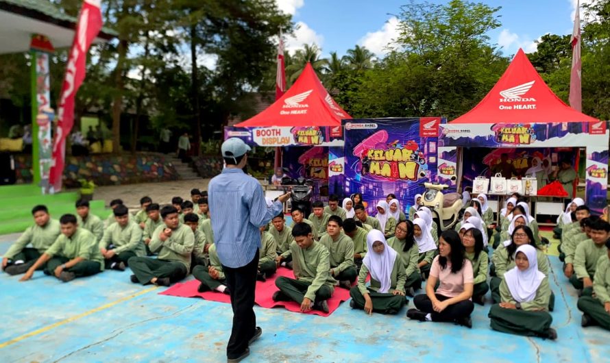 Honda Safe Ride Gelar Acara di SMA Negeri 1 Pemali, dengan Tema “Keluar Main”